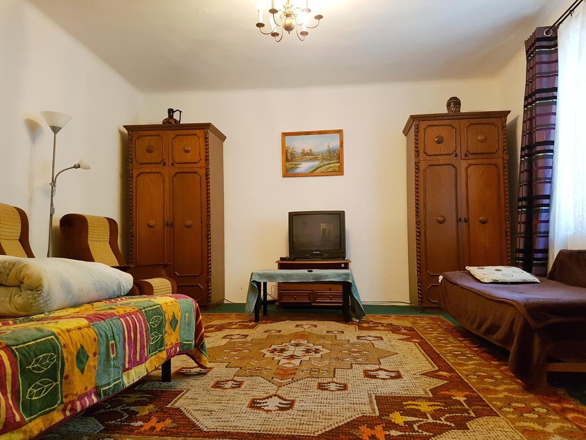 Kúti Vendégház Bakonykuti Extérieur photo