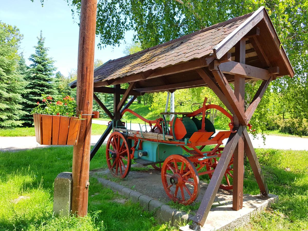 Kúti Vendégház Bakonykuti Extérieur photo